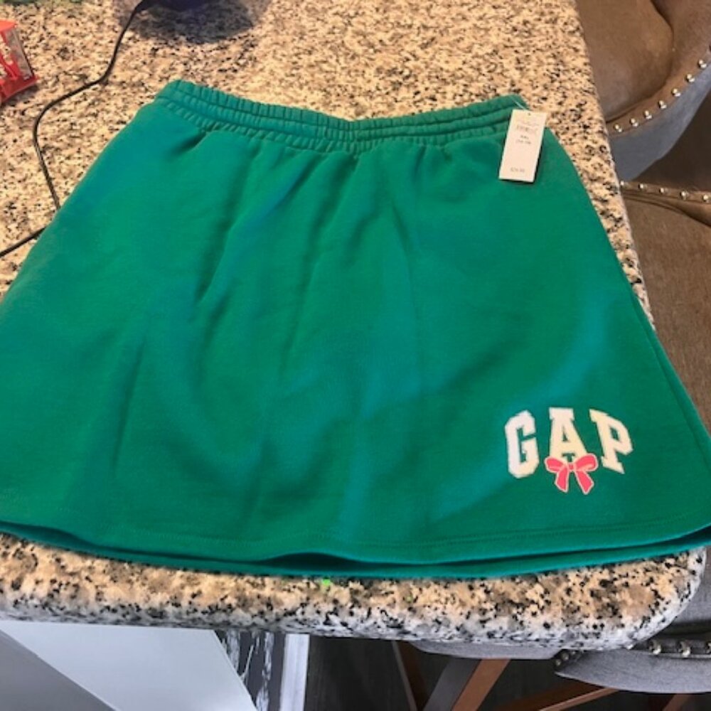 GAP Kids Girls Size XXL 14-16 Fleece Logo Pull-On Skort KELLY GREEN NWT
